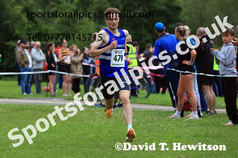 Senior men, 2024 Sunderland Harriers 5k, Silksworth, Sunderland.  Photo: David T. Hewitson/Sports for All Pics